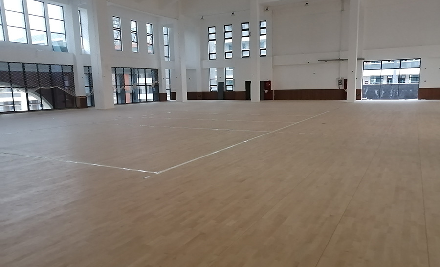 運(yùn)動木地板